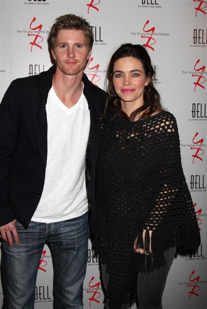 Amelia Heinle and Thad Luckinbill Back Together Again: A New Chapter