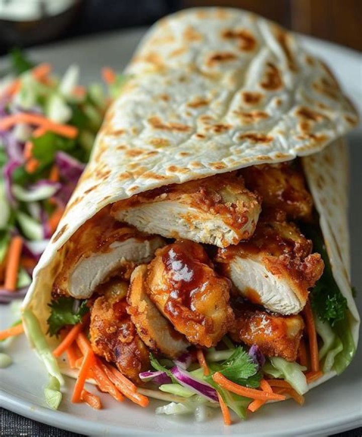 Deliciously Wrapped: The Ultimate BBQ Chicken Wrap Experience
