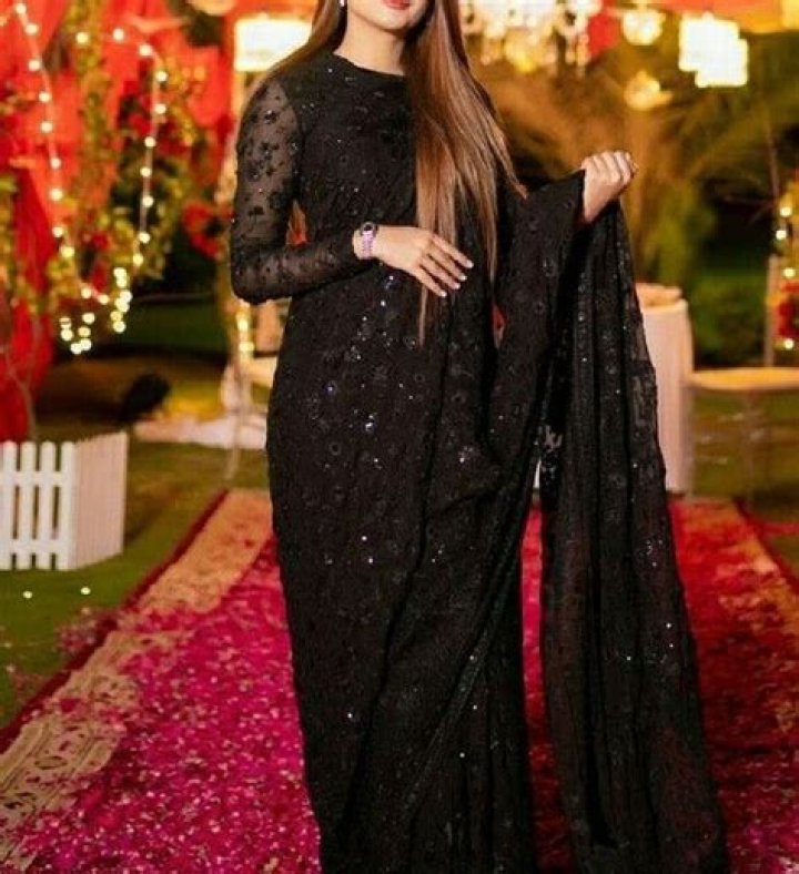 Embracing Elegance: The Timeless Allure of Black Costumes