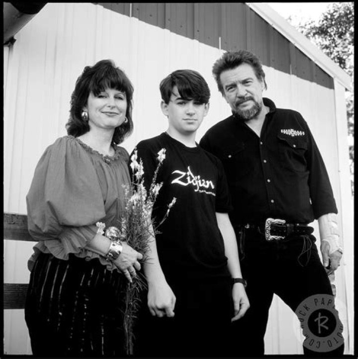 Exploring the Legacy of Waylon Jennings Children: A Glimpse Into Their Lives