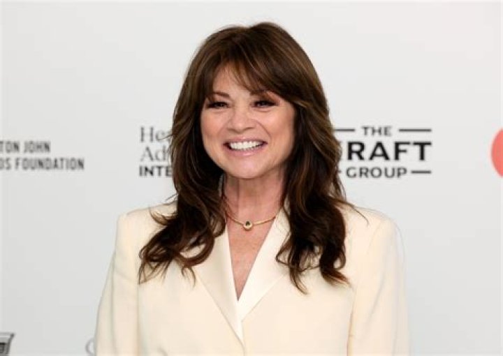Lisa Hogan's Impressive Net Worth: How She Amassed Her Fortune