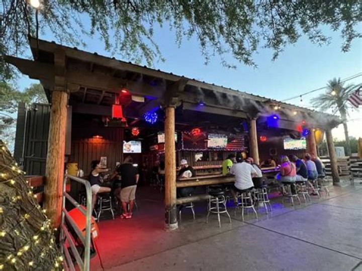 Uncovering the Vibrant Nightlife: The Best Bars in Scottsdale