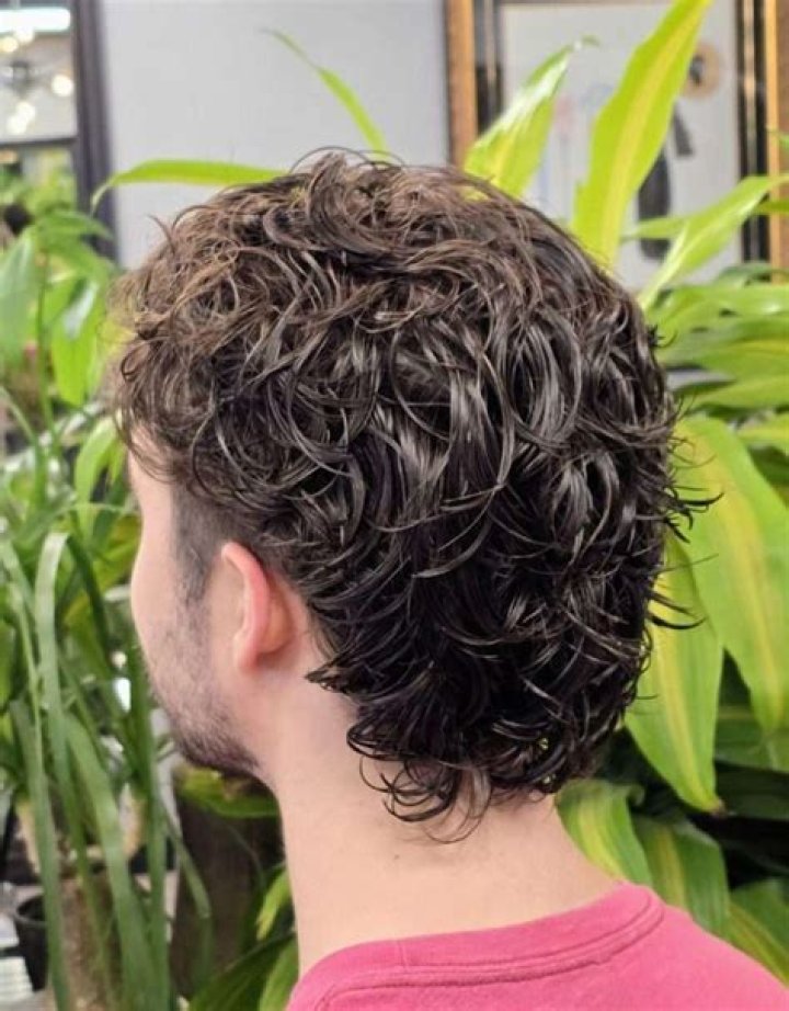 Wavy Perm Men: The Ultimate Guide to Achieving Effortless Waves